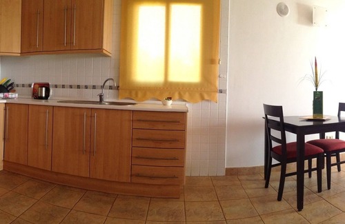 Playa de la Calera Hôtel | Apartamentos Chijeré Faro del Inglés