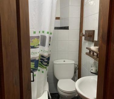 Brez Appartement | Apartamentos Las Rocas de Brez