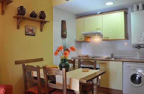 Biescas Appartement | Apartamentos Los Pirineos - Atencion personal