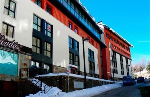 Pradollano Appartement | Apartamentos Monte Gorbea con parking y wifi by SURYNIEVE