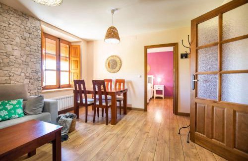 Vadocondes Appartement | Apartamentos Ribera del Duero Las Escuelas