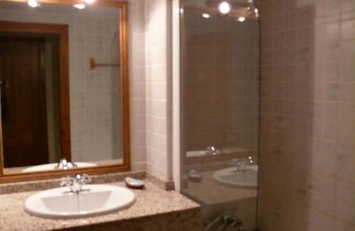 Esterri D'Aneu Appartement | Apartamentos wifi Baqueira & Aigüestortes con jardín privado