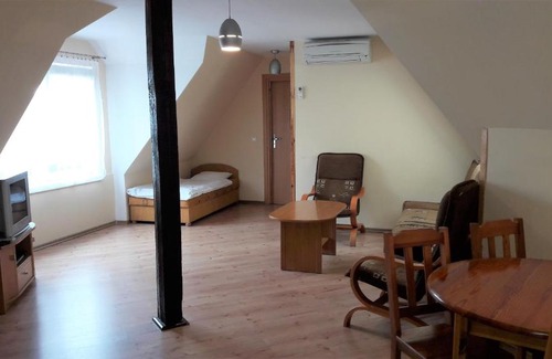 Niemodlin Appartement | Apartamenty Gościnne Med-Palace