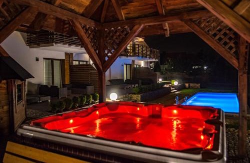 Krajno Pierwsze Appartement | Apartamenty Pod Łysicą & SPA - przy stoku, basen, jacuzzi, sauna