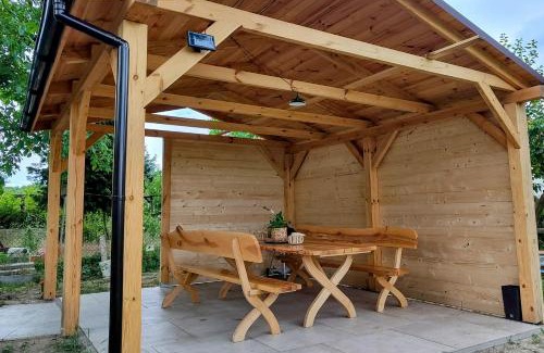 Pszczew Appartement | Apartamenty Pszczew Krzysztof Michna Lubuskie Mazury Apartament "MAJA"