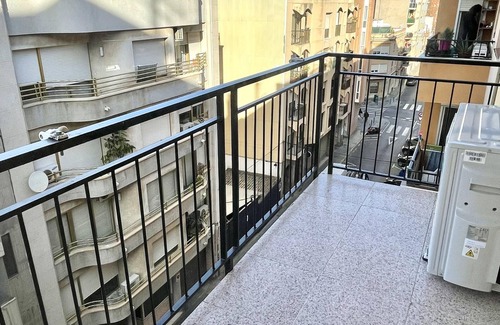 Reus Appartement | APARTBEACH LA VOIE CENTRALE ET LUMINEUSE