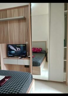 Depok Appartement | Apartemen Transpark by Lily's Room