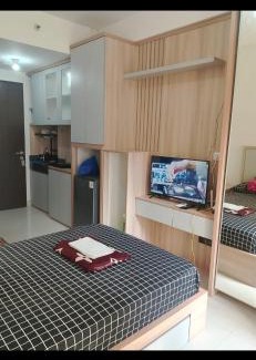 Depok Appartement | Apartemen Transpark by Lily's Room