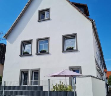 Pfungstadt Appartement | Apartement “Heckeresje“