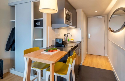 Bruhl-Guterbahnhof Appartement | Aparthotel Adagio Access Freiburg
