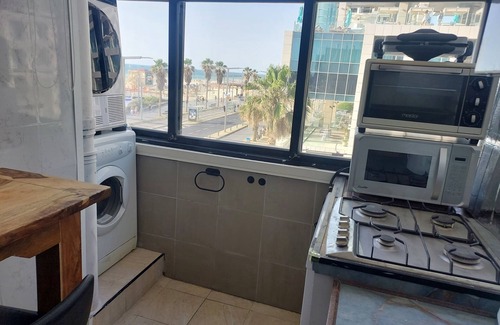 Tel Aviv Promenade Appartement | Aparthotel banana beach TLV promenade: surf, music, bars. Near Royal Beach hotel