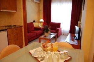 El Putget i Farro Appartement | Aparthotel Bertrán