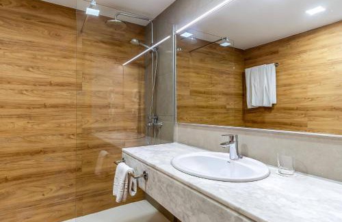 El Putget i Farro Appartement | Aparthotel Bertrán