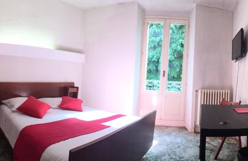 Bagneres-de-Luchon Hôtel | Aparthotel le petit train