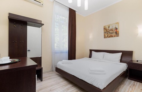Odessa City Center Appartement | ApartHotel LeonRooms