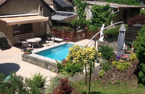 Belkovice-Lastany Appartement | Apartmán na loučkách u lesa