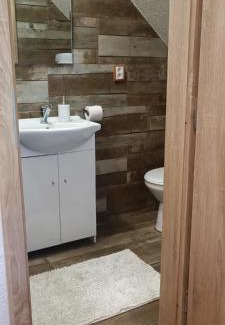 Pouzdrany Appartement | Apartmán nad vínnym sklepom
