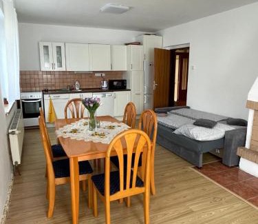 Nove Hamry Appartement | Apartmán POD KOSTELEM