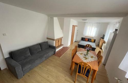 Nove Hamry Appartement | Apartmán POD KOSTELEM