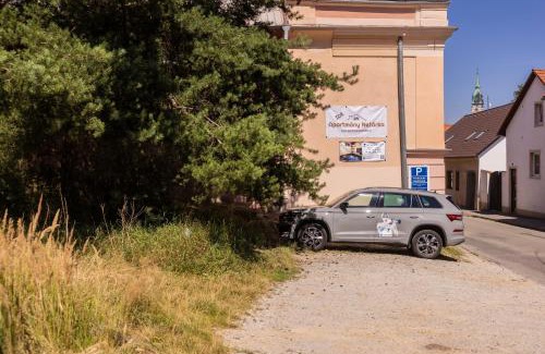 Jindrichuv Hradec Appartement | Apartmán pro NENÁROČNÉ