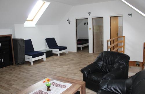 Rapotin Appartement | Apartmán Rapotín, Jesenická 296, 3km od Termálního parku Velké Losiny