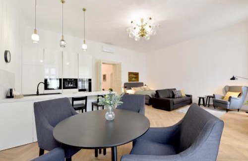 Trencin Appartement | Apartmán s balkónom