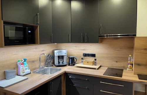 Nova Paka Appartement | APARTMÁN S PRIVÁTNÍM WELLNESS v ceně pronájmu