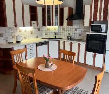 Zlonice Appartement | Apartmán se společným bazénem Zlonice