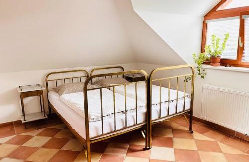 Orech Appartement | Apartmán se zahradou 20 minut do centra Prahy
