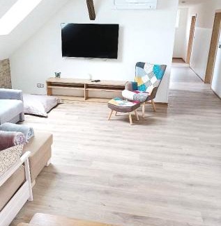 Radnovice Appartement | Apartmán UšeBu