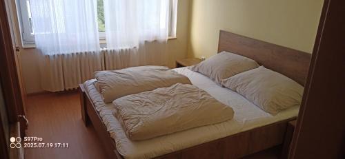 Rousinov Appartement | Apartmán V Sídlišti Rousínov
