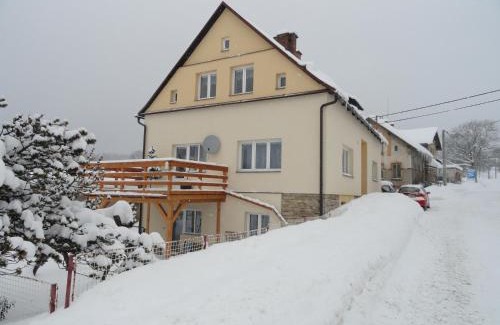 Ponikla Appartement | Apartmán Woodcock