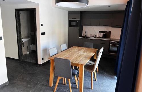 Stare Mesto Maison | Apartmány Šestka