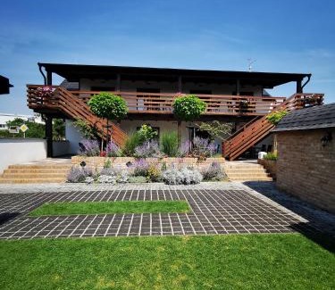 Starovicky Maison | Apartmány pod Pálavou