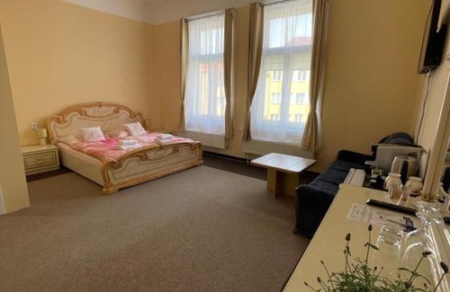 Tyniste nad Orlici Maison | Apartmány vila Týniště