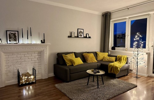 Schloss Holte-Stukenbrock Appartement | Appartement 'Mid - Century' avec terrasse partagée, jardin partagé et Wi-Fi