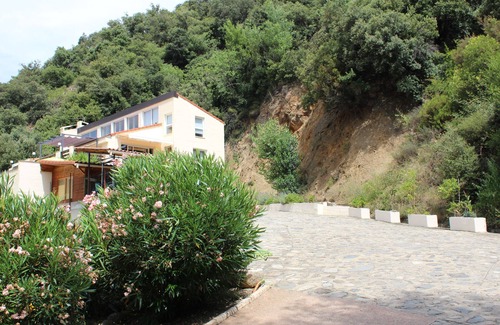 Amelie-les-Bains-Palalda Appartement | Appartement T3 au RDC Entre mer & montagne