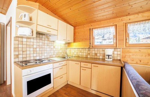 San Leonardo in Passiria Appartement | Appartement "Résidence Pichler 4" avec vue sur les montagnes, balcon et Wi-Fi