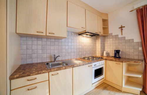 San Leonardo in Passiria Appartement | Appartement "Résidence Pichler 7" avec vue sur les montagnes, terrasse et Wi-Fi