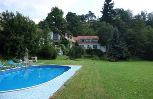 Bechyne Villa | Apartma Šťastný II