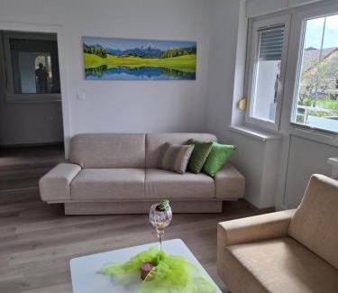 Predjama Appartement | Apartma LONČAR