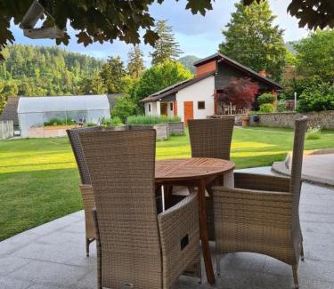 Postojna Appartement | Apartma Nika