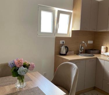 Tivat Appartement | Apartman Bogdana