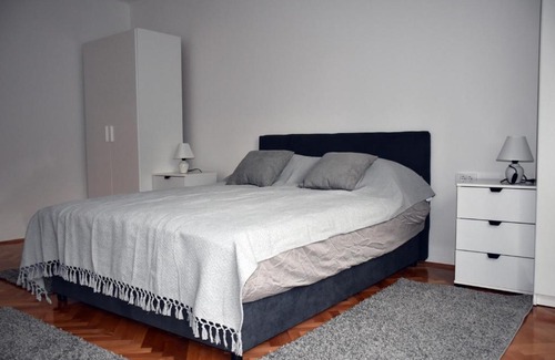 Vrsac Appartement | Apartman DJURDJEVAK