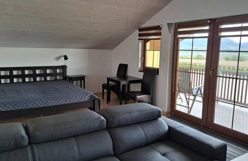 Mnichovo Hradiste Appartement | Apartman FARMA HRADEC