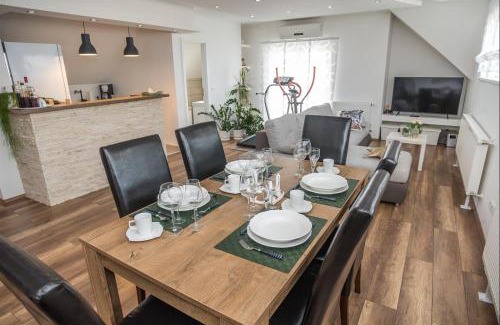 Cazma Appartement | Apartman Hubertus 5*