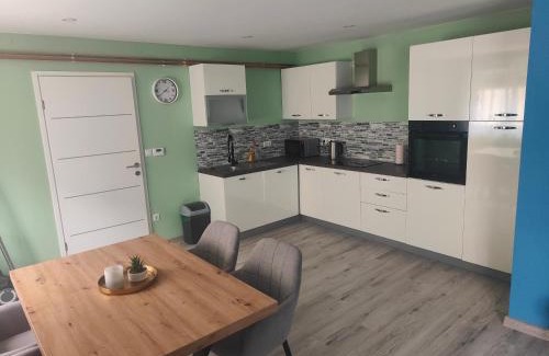 Nijemci Appartement | Apartman Lana