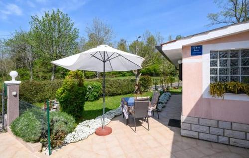 Santalezi Appartement | Apartman Marija