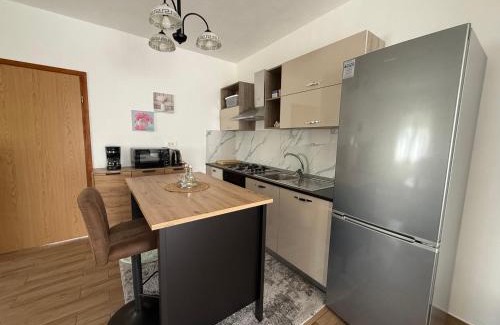 Vodnjan Appartement | Apartman mirna lokacija s pogledom i parkingom