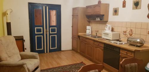 Horni Blatna Appartement | Apartman Náměstí